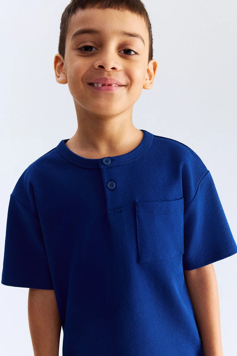 اتش اند ام بلوزة بقصّة هينلي من التيري